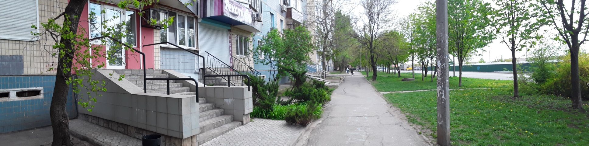 Восточний-2,вул.Лісового27,приміщення 33м2.