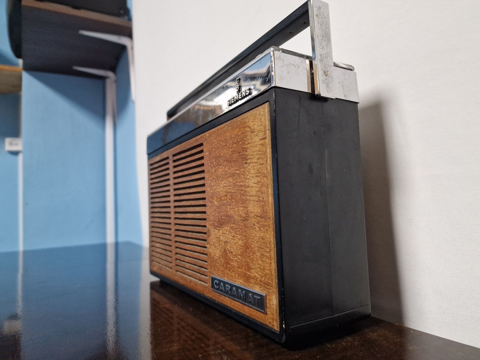 Rádio antigo reparado Siemens