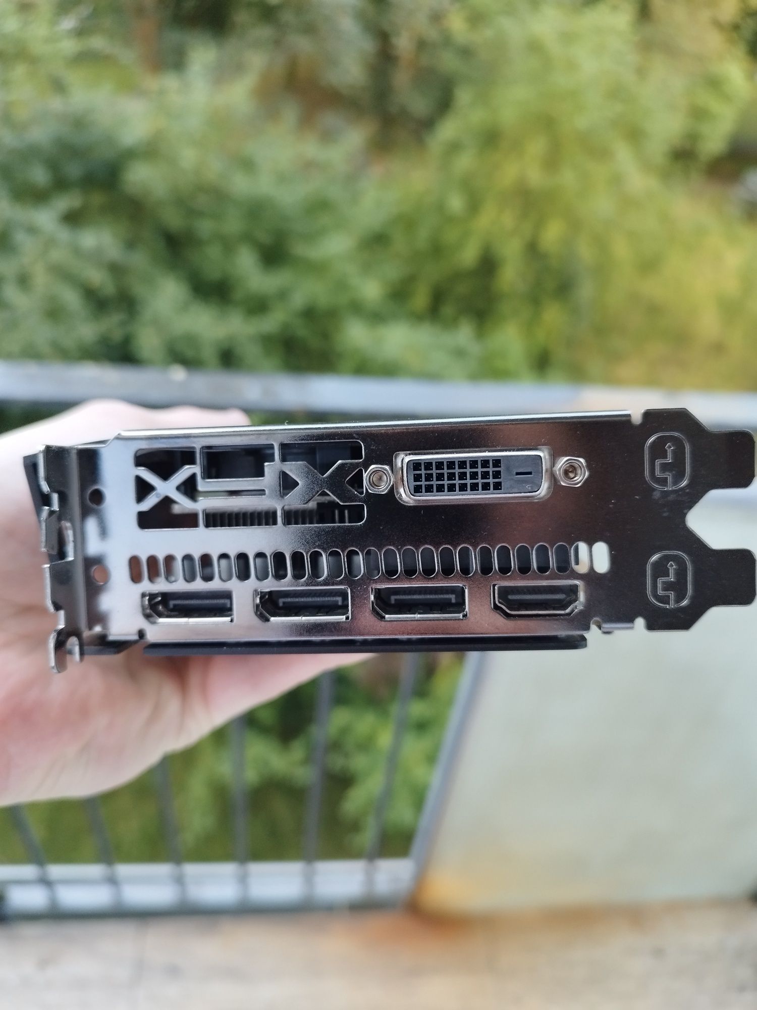 Karta graficzna XFX Radeon 480 4 gb