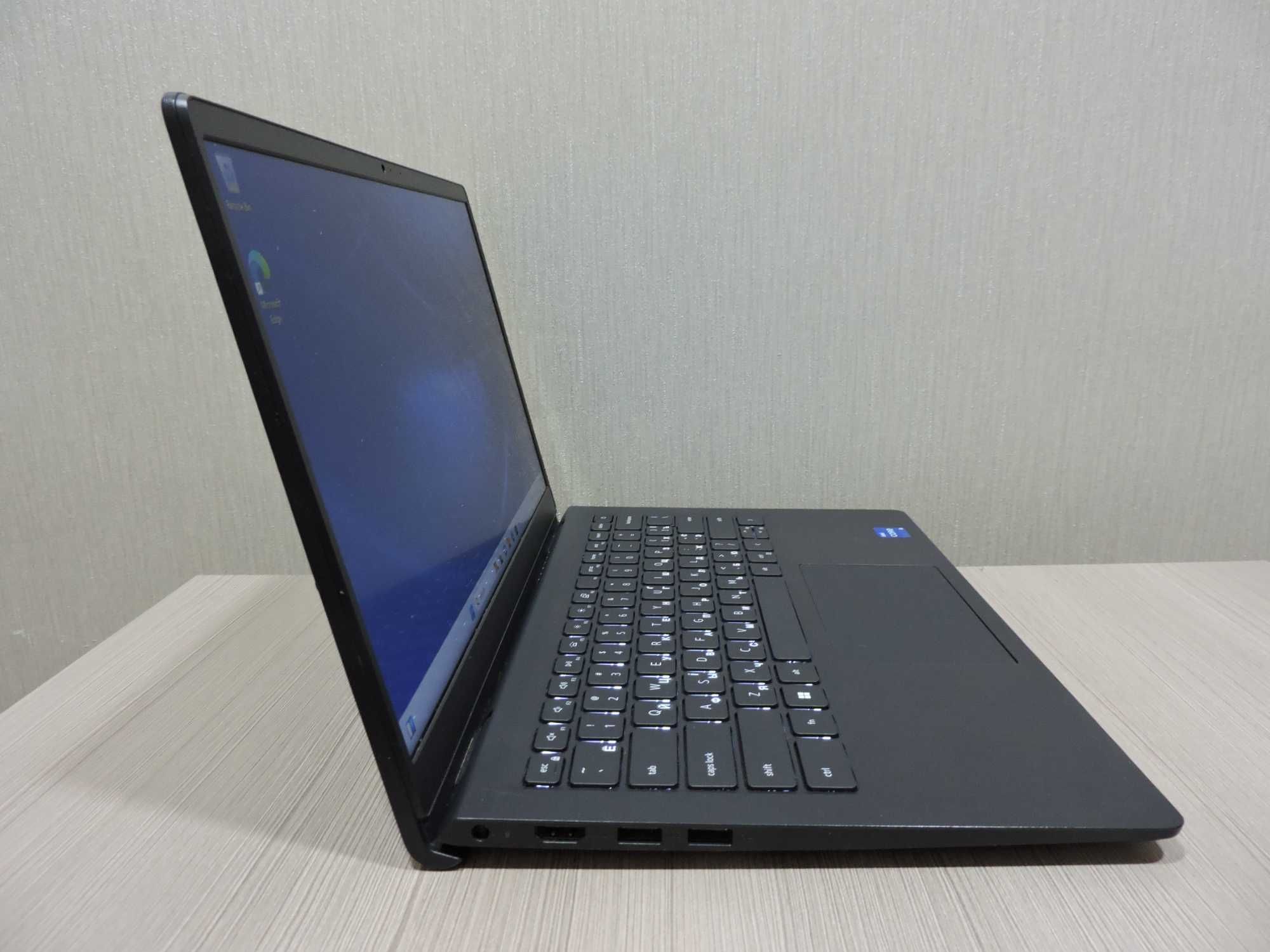 Dell Vostro 3420/14” FHD IPS/i5 1235U/16GB/SSD 512/Iris XE/подсветка