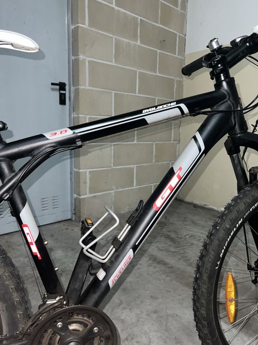Bicicleta Avalanche GT