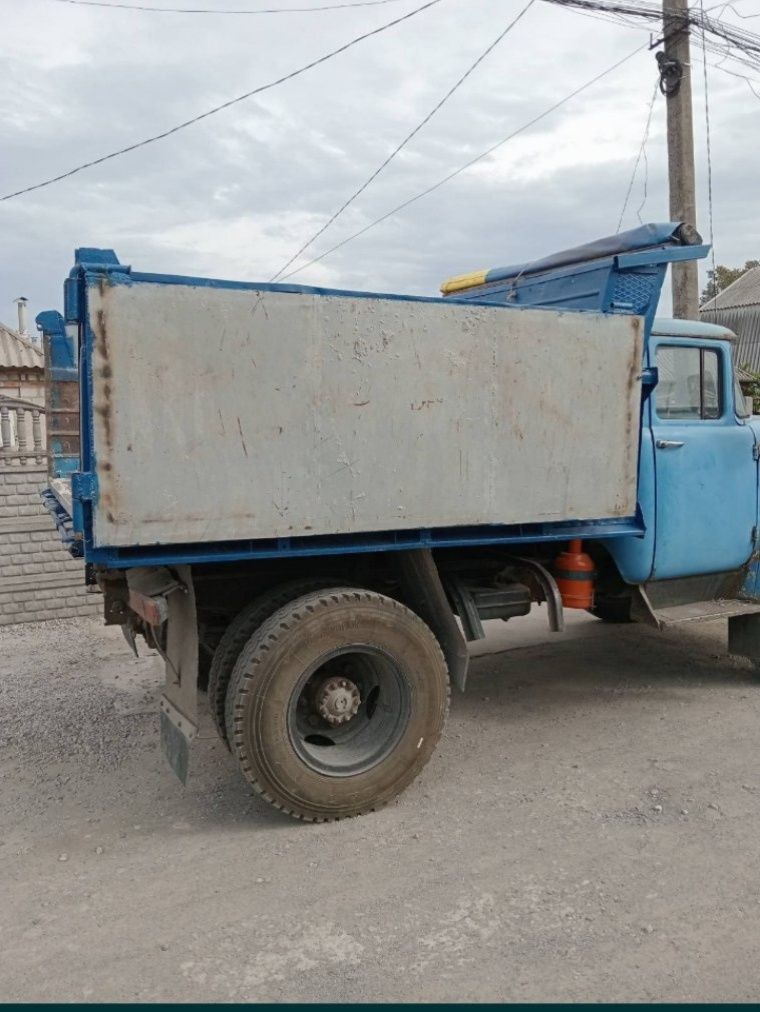 Продам ЗИЛ самосвал дизель
