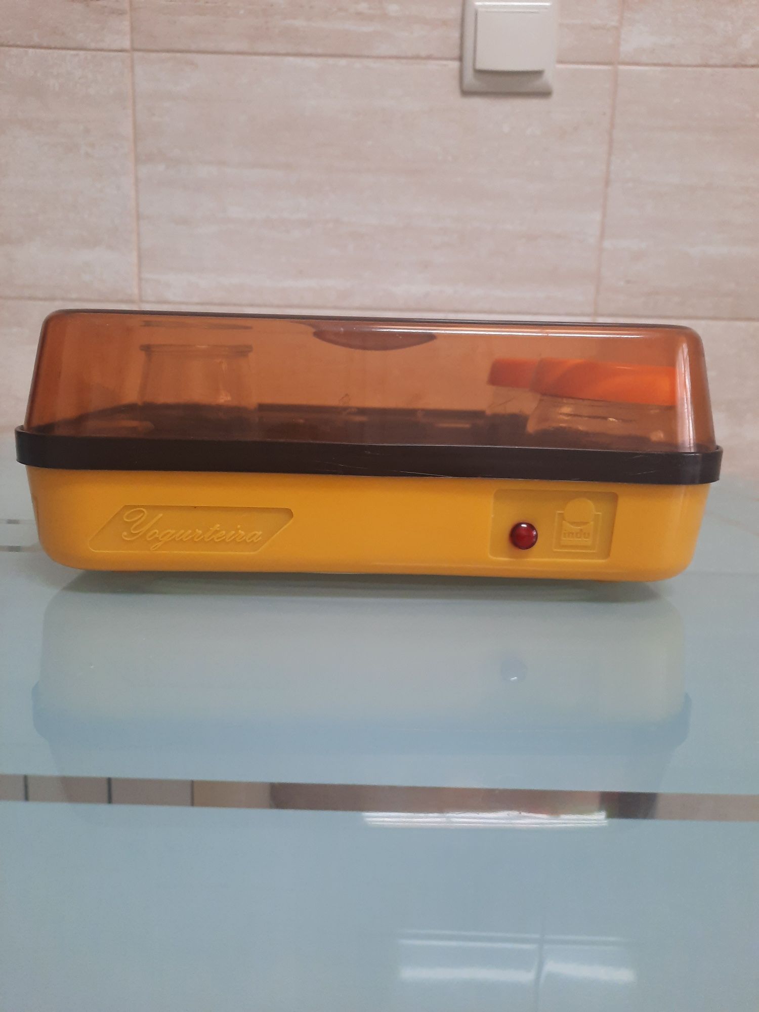 Iogurteira usada