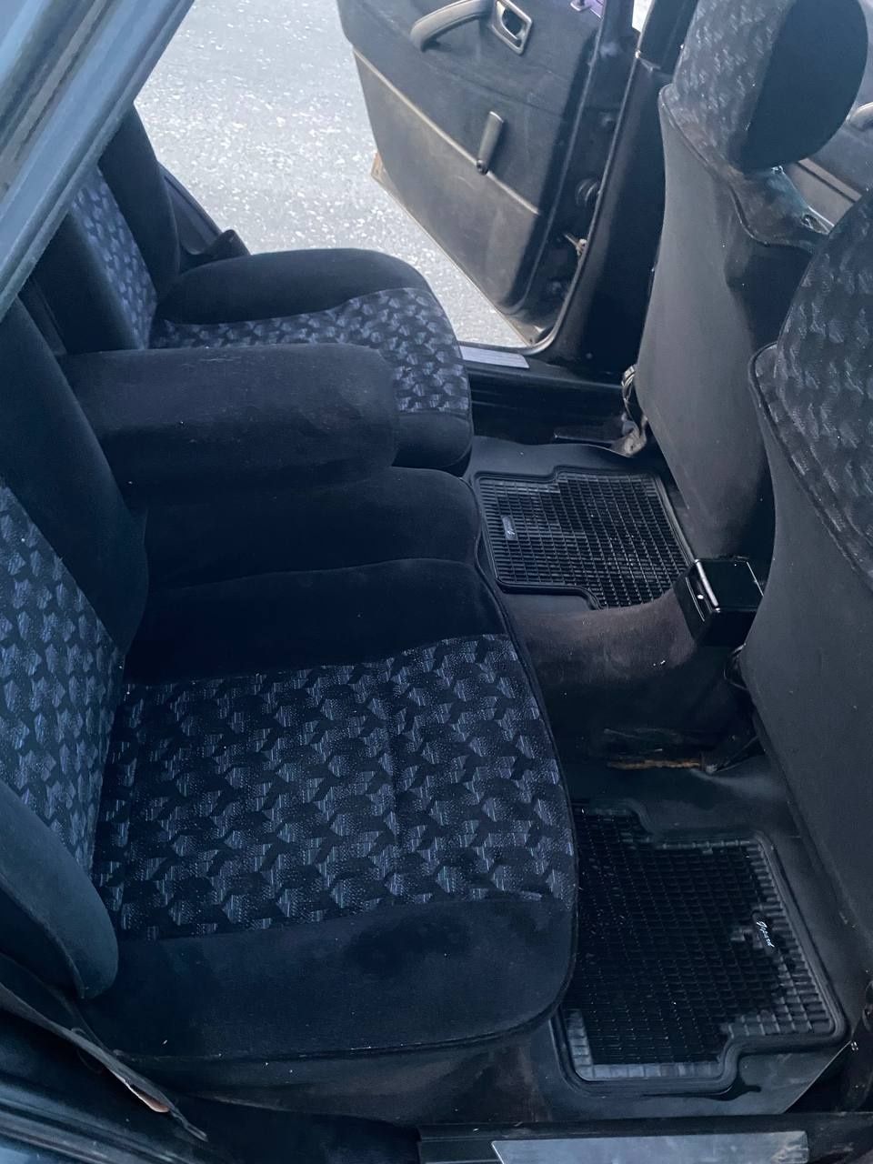 VW Passat b3 1.8 Газ/Бензин