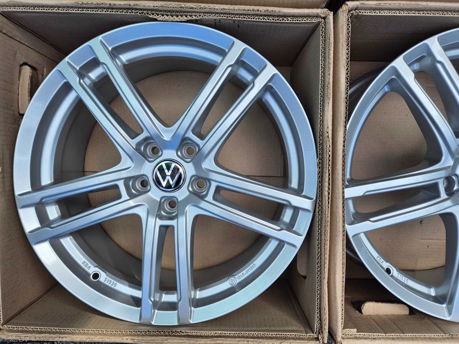 Felgi 18 VW Tiguan I II III Golf 6 7 8 Passat B6 B7 B8 B9 Touran T-Roc