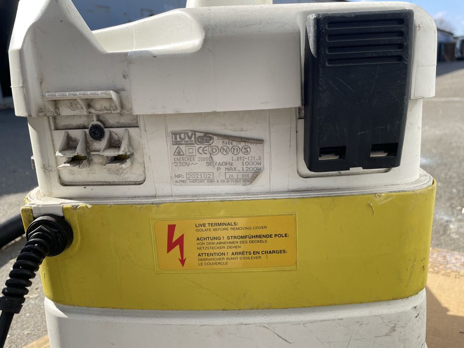 пилосос  Karcher 2000E