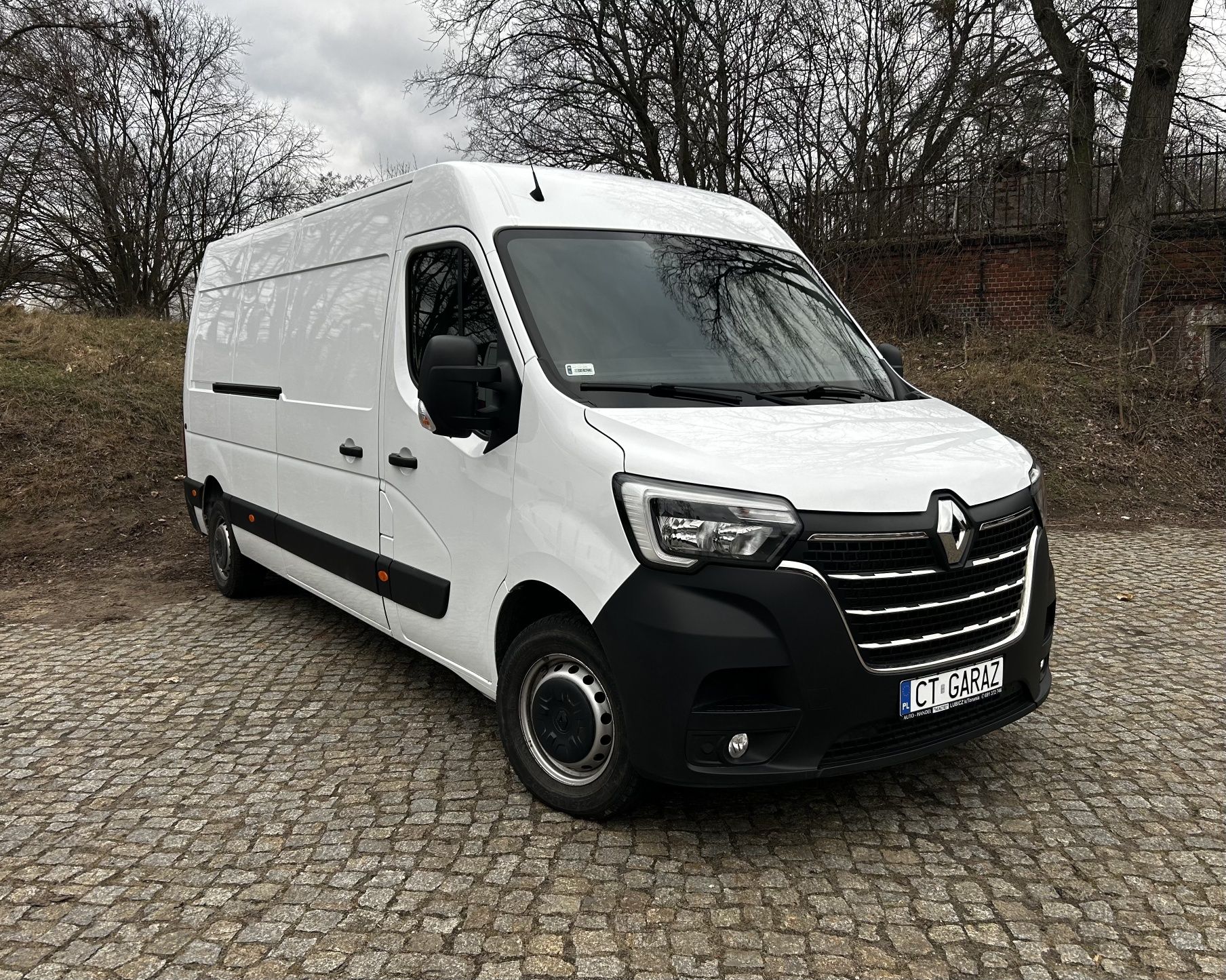 Wynajem aut dostawczych bus Toruń (kuj-pom) 250 zł/ dobę