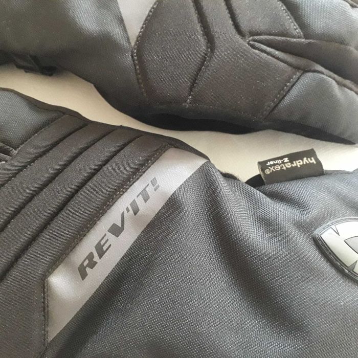 Luvas para mota marca Revit