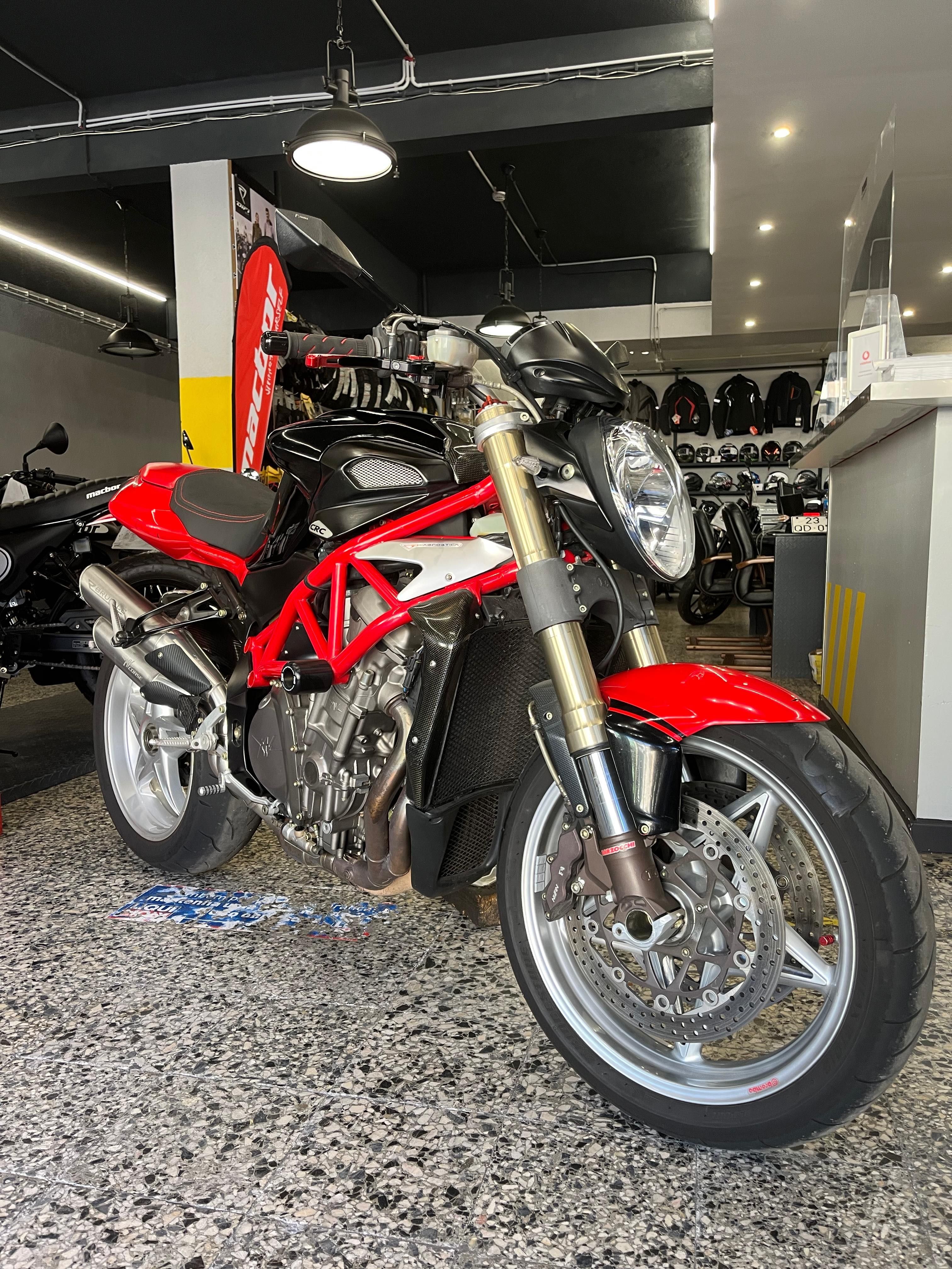 MV AGUSTA Brutale 910 s em Optimo estado