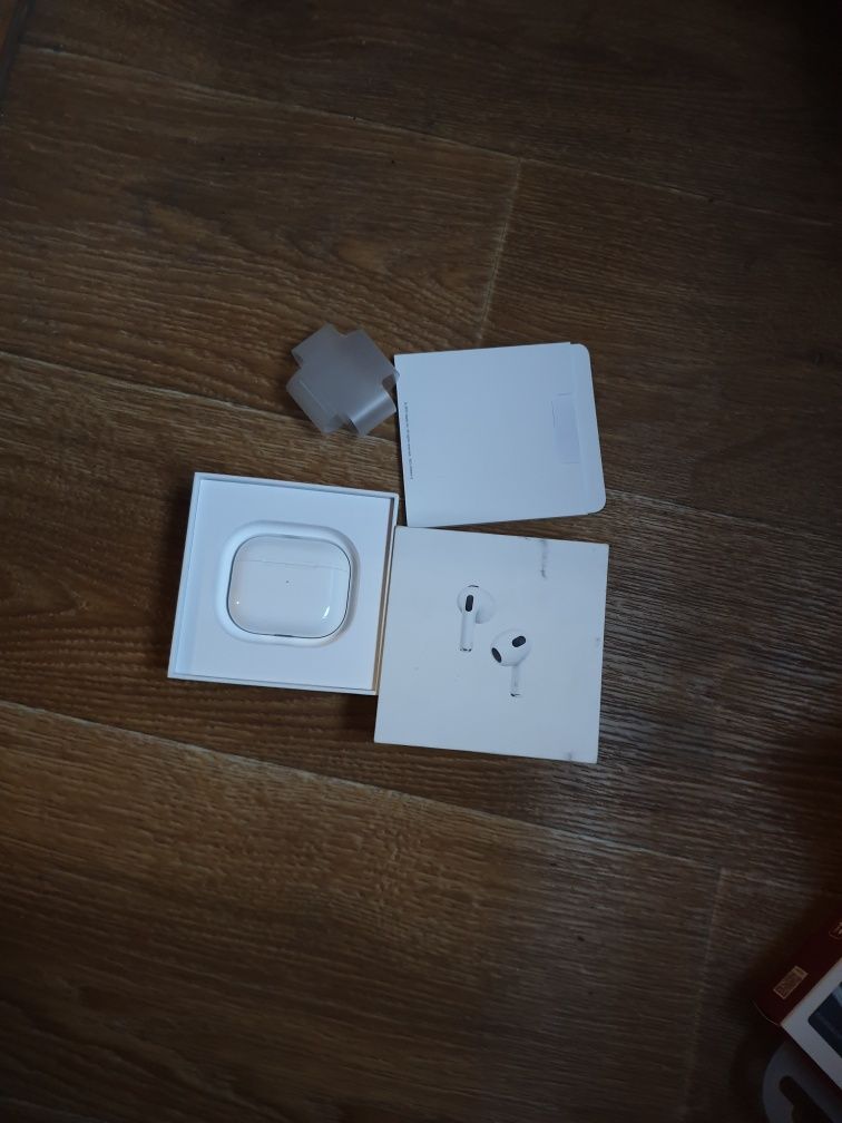 Кейс Apple AirPods 3 А2566.