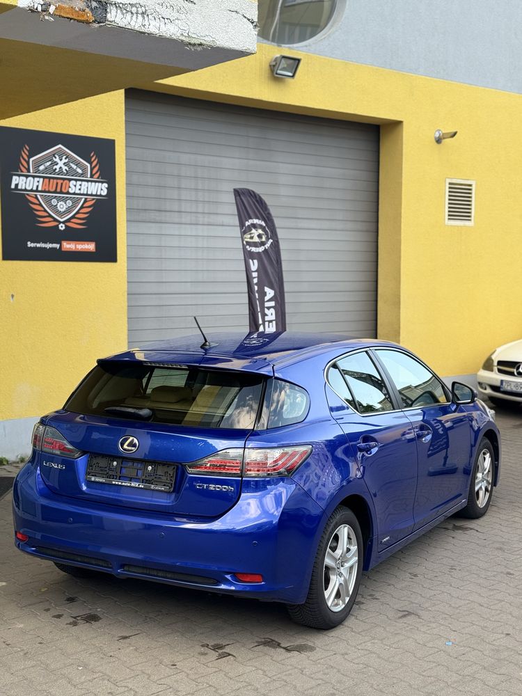 Lexus CT200H niski przebieg