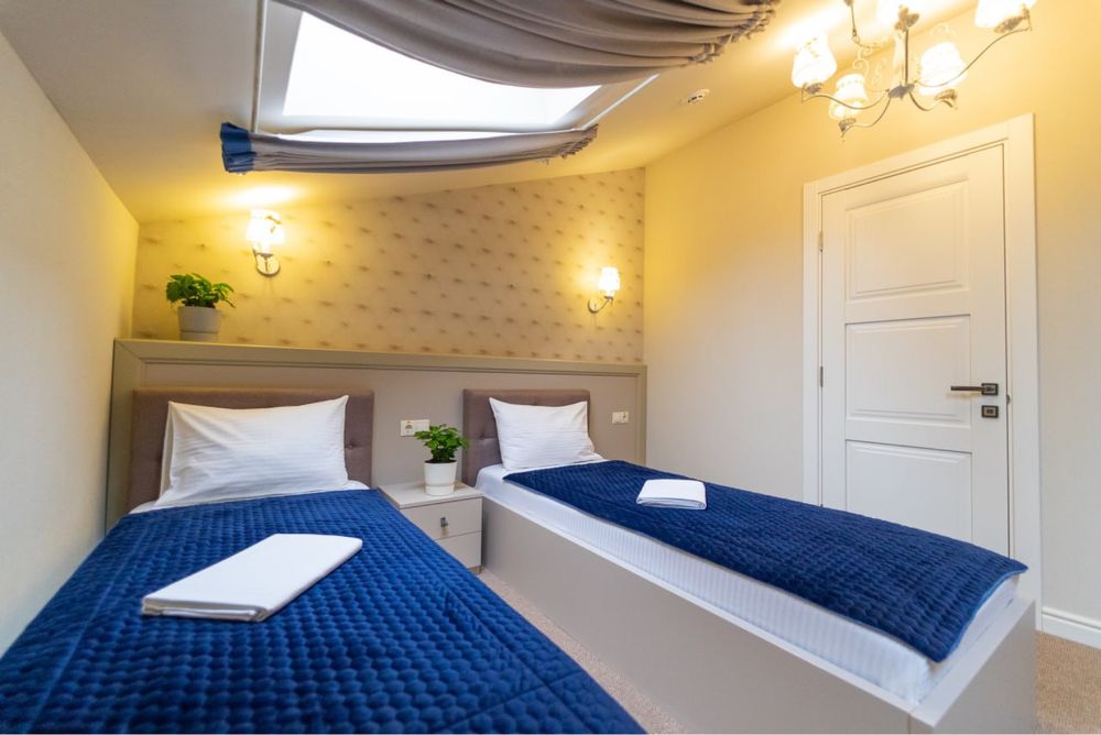 Maner Hotel, Одеса, біля Дерибасівької