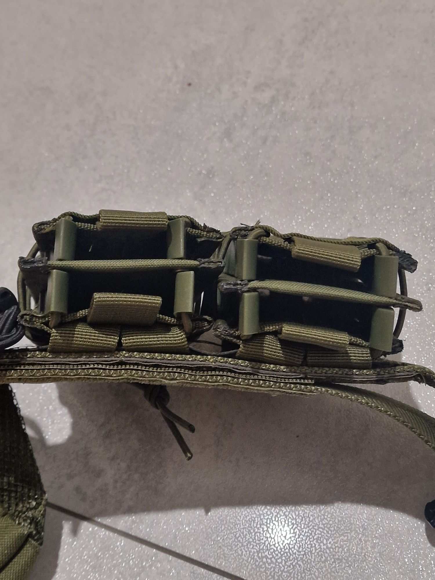 Pas taktyczny z systemem Molle