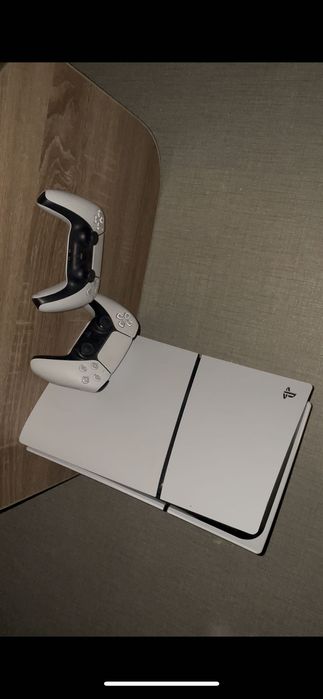 Аренда PS5 Slim + 2 геймпада | Доставка | Лучшие условия