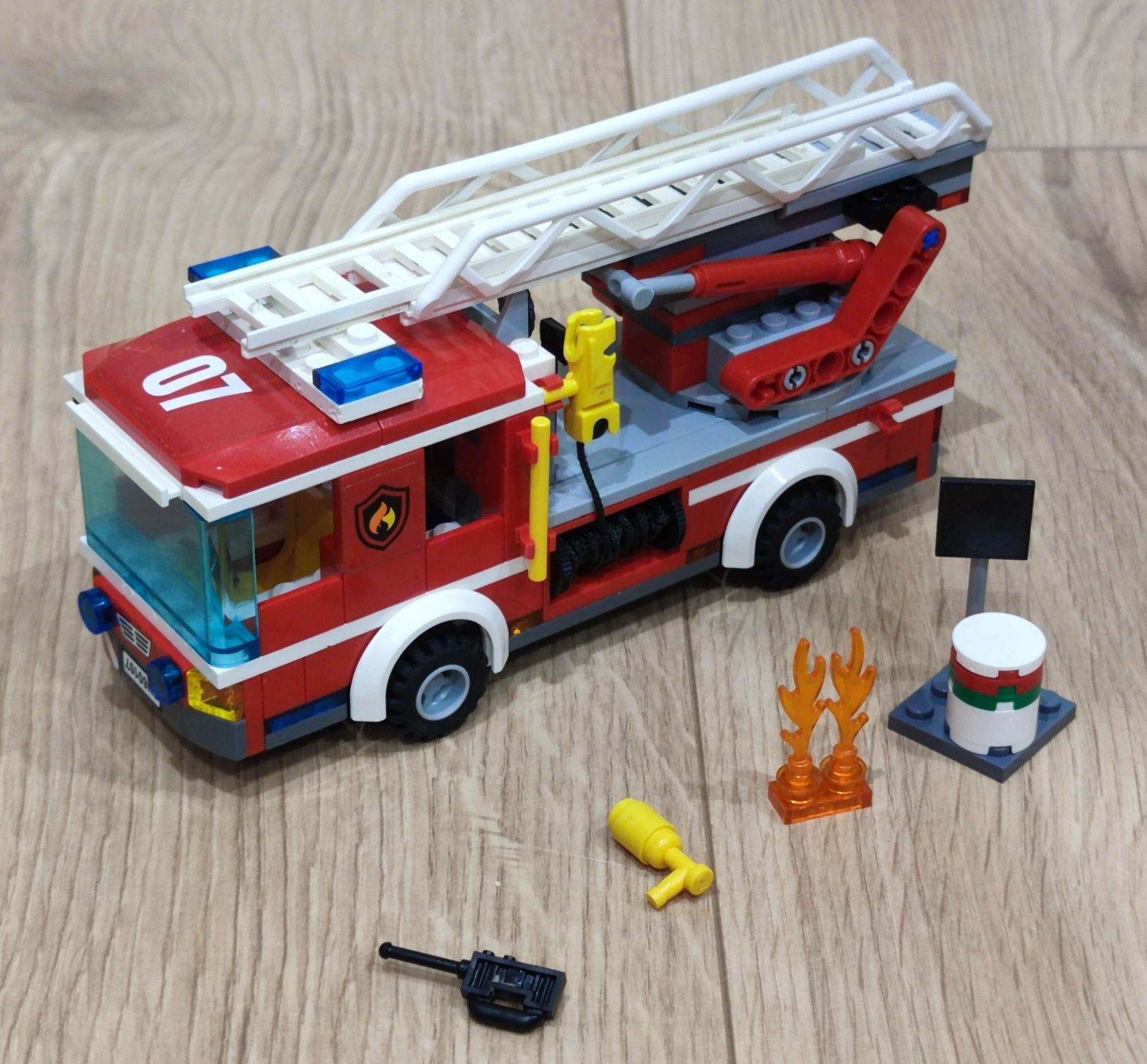 LEGO City 60107 Wóz Strażacki bez figurek