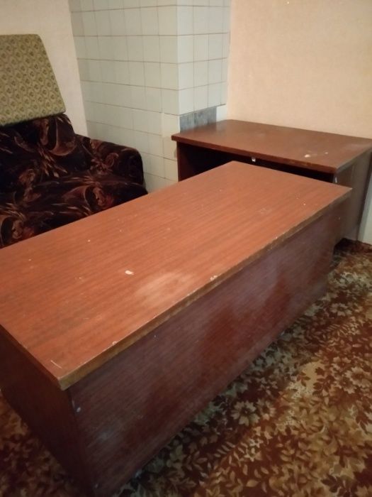 Стол СССР однотумбовый и двухтумбовый