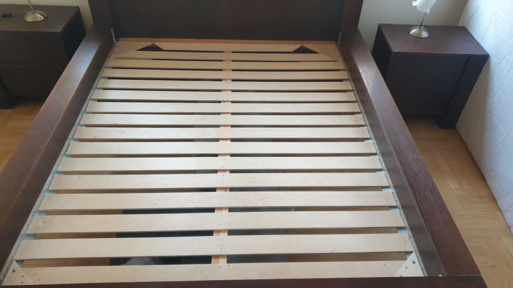 Łóżko+ szafki nocne