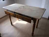Mesa com tampo de marmore