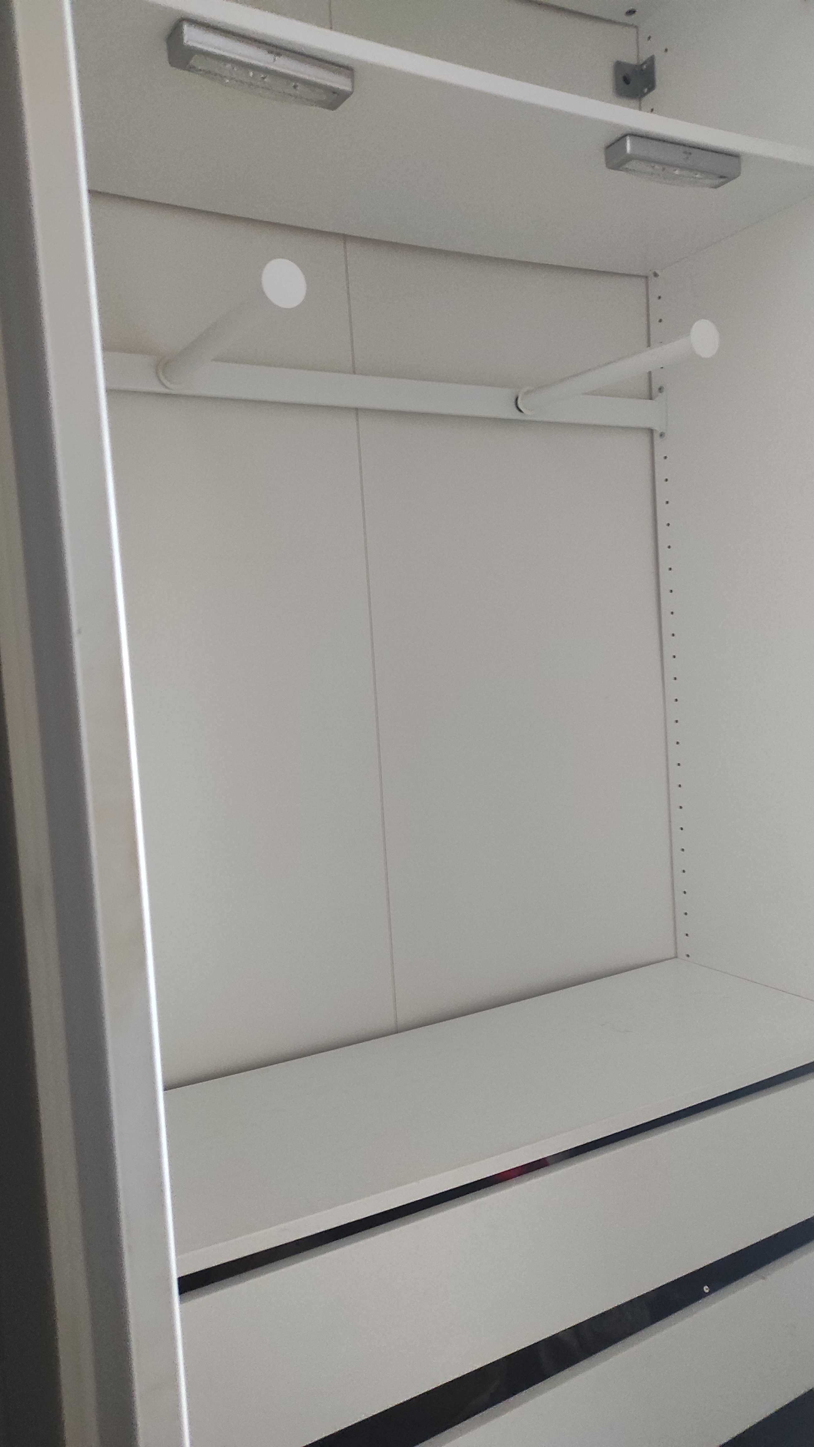 Szafa biała ikea
