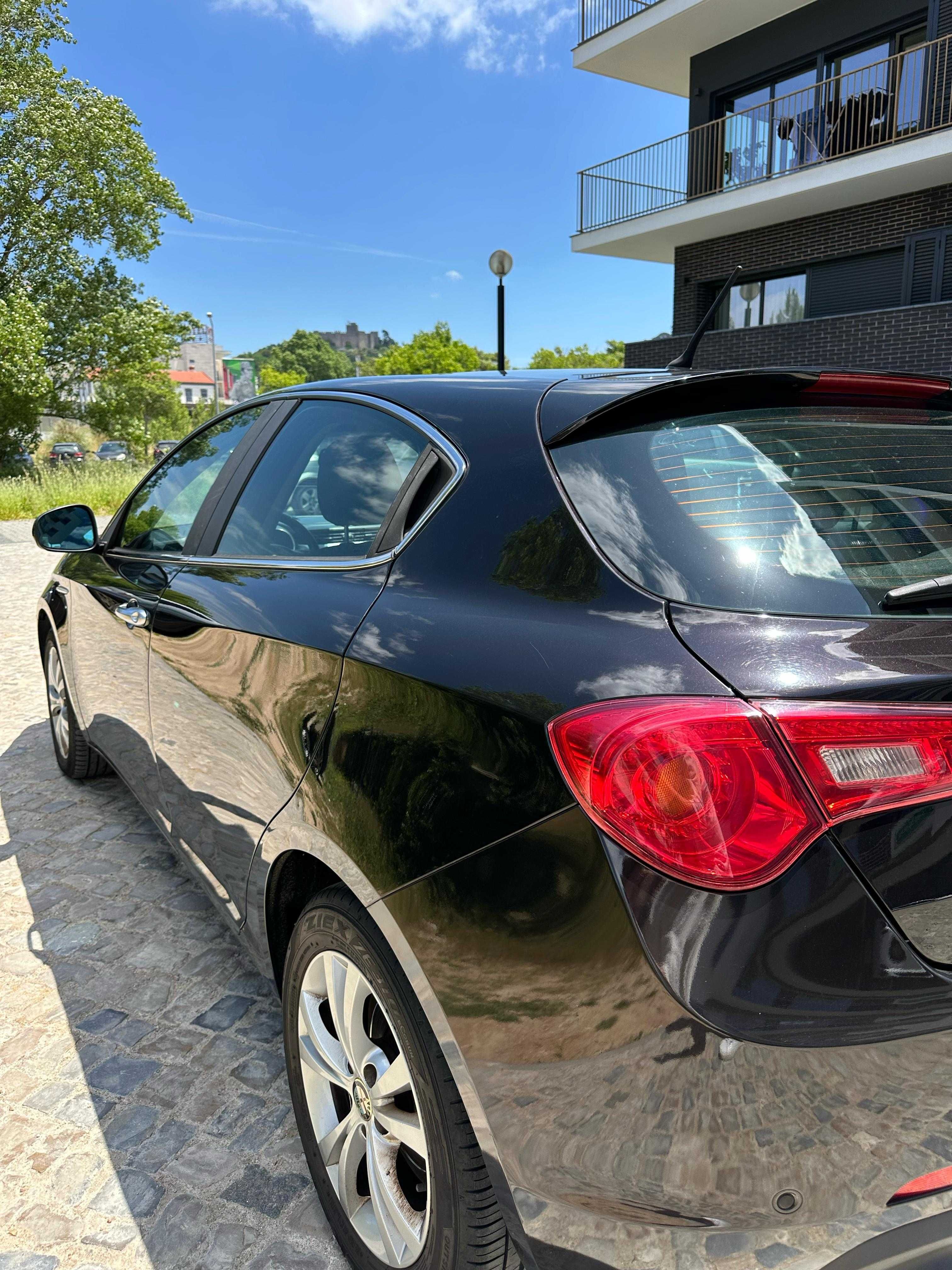 Alfa Romeo Giulietta 1.6 JTDm2 Distinctive 105cv Diesel 2011