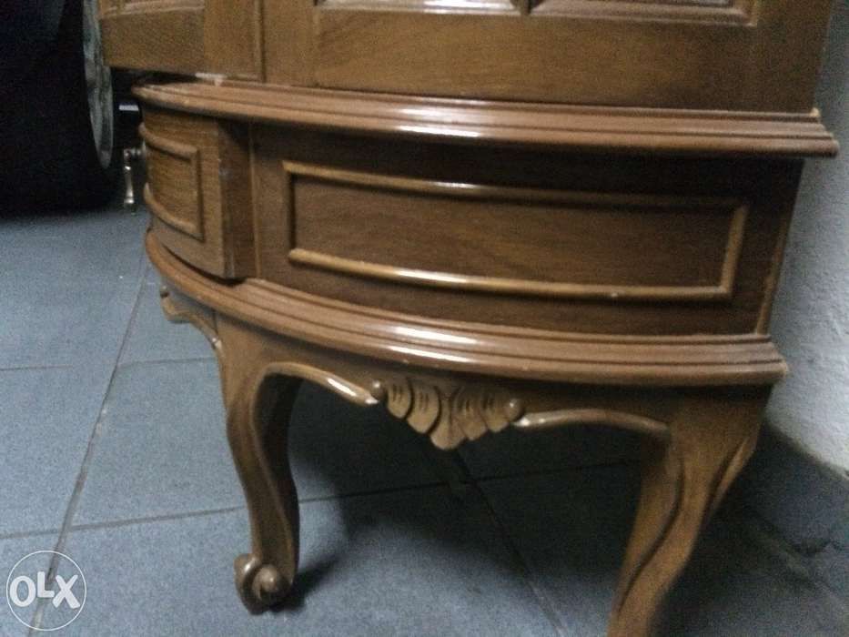 Móvel vitrine antigo