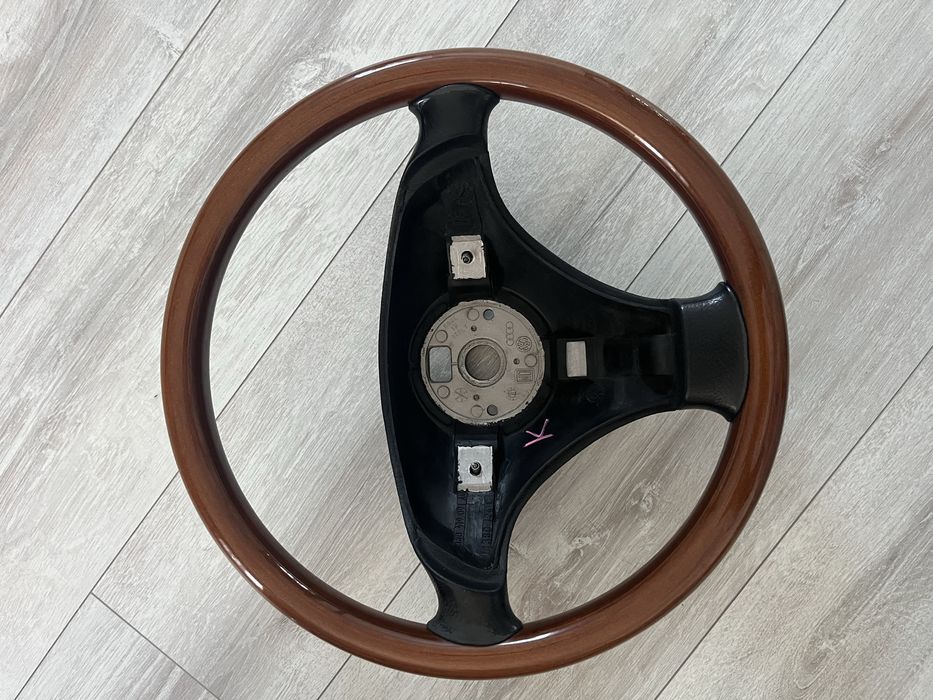 Kierownica drewniania Vw Passat b5 golf 4 bora audi