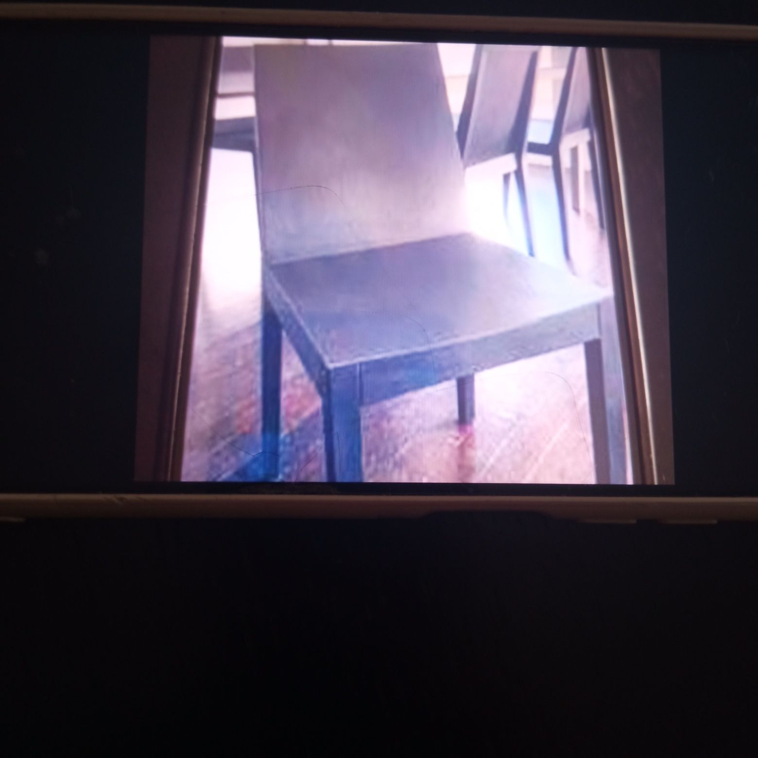 Vendo mesa e seis cadeiras. 250€
