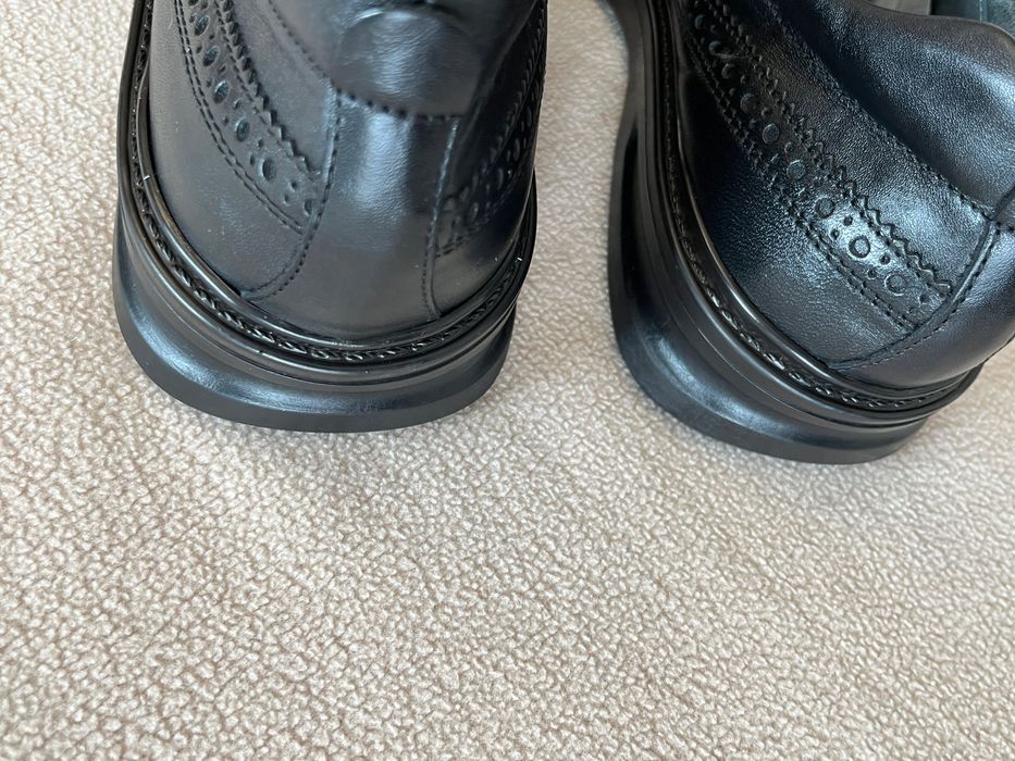 Helvesko męskie skórzane półbuty brogsy