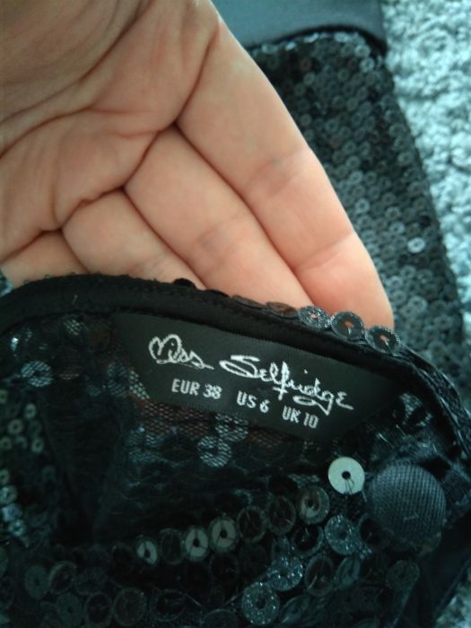 Фирменный праздничный ромпер , платье