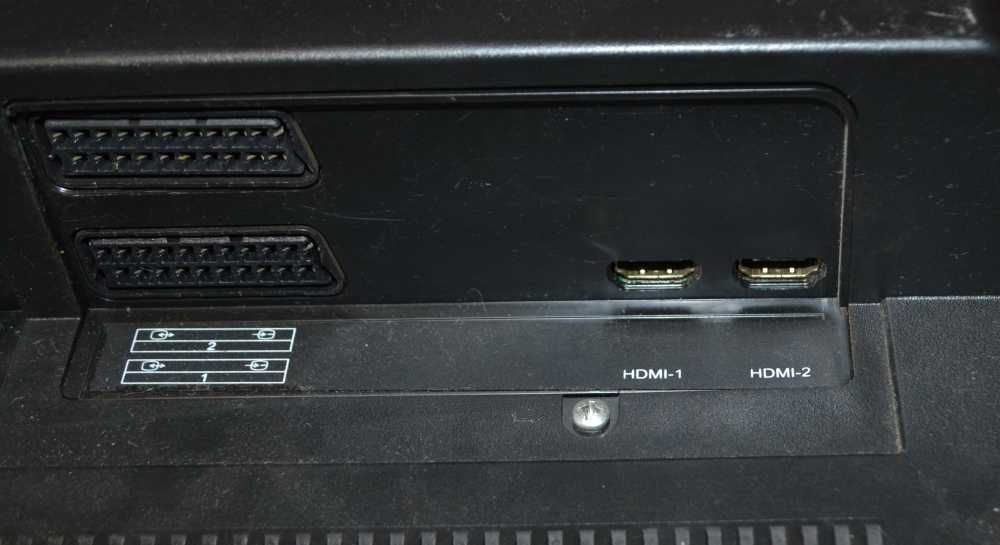 телевізор TECHNIKA LCD32207 32"