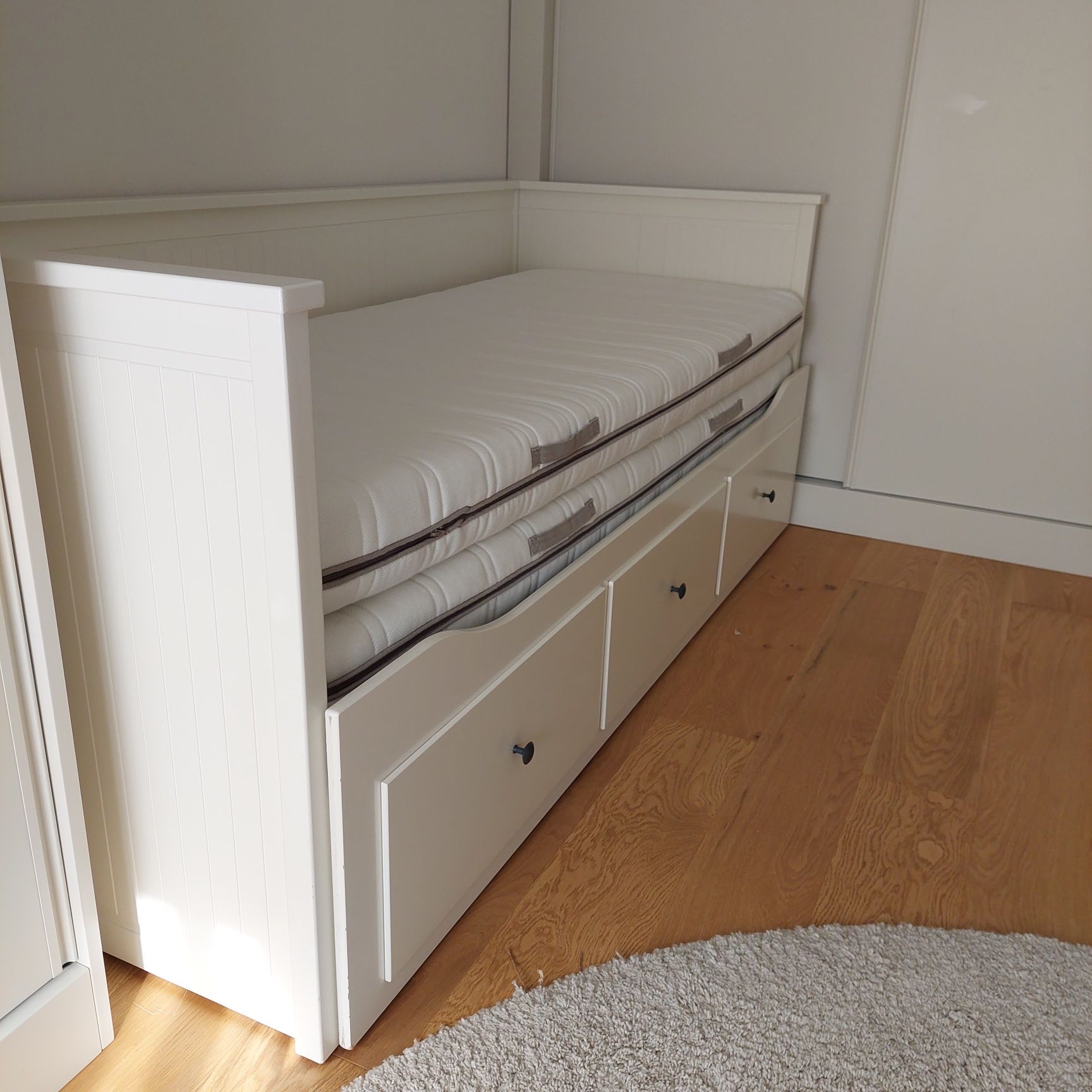 Cama ikea hemnes