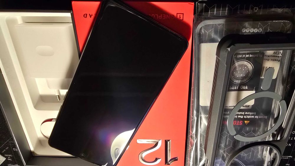 OnePlus 12 16/512 GB Silky Black,wer  EU,gwar,fakt,stan idealny!!!