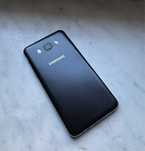 Samsung J7.