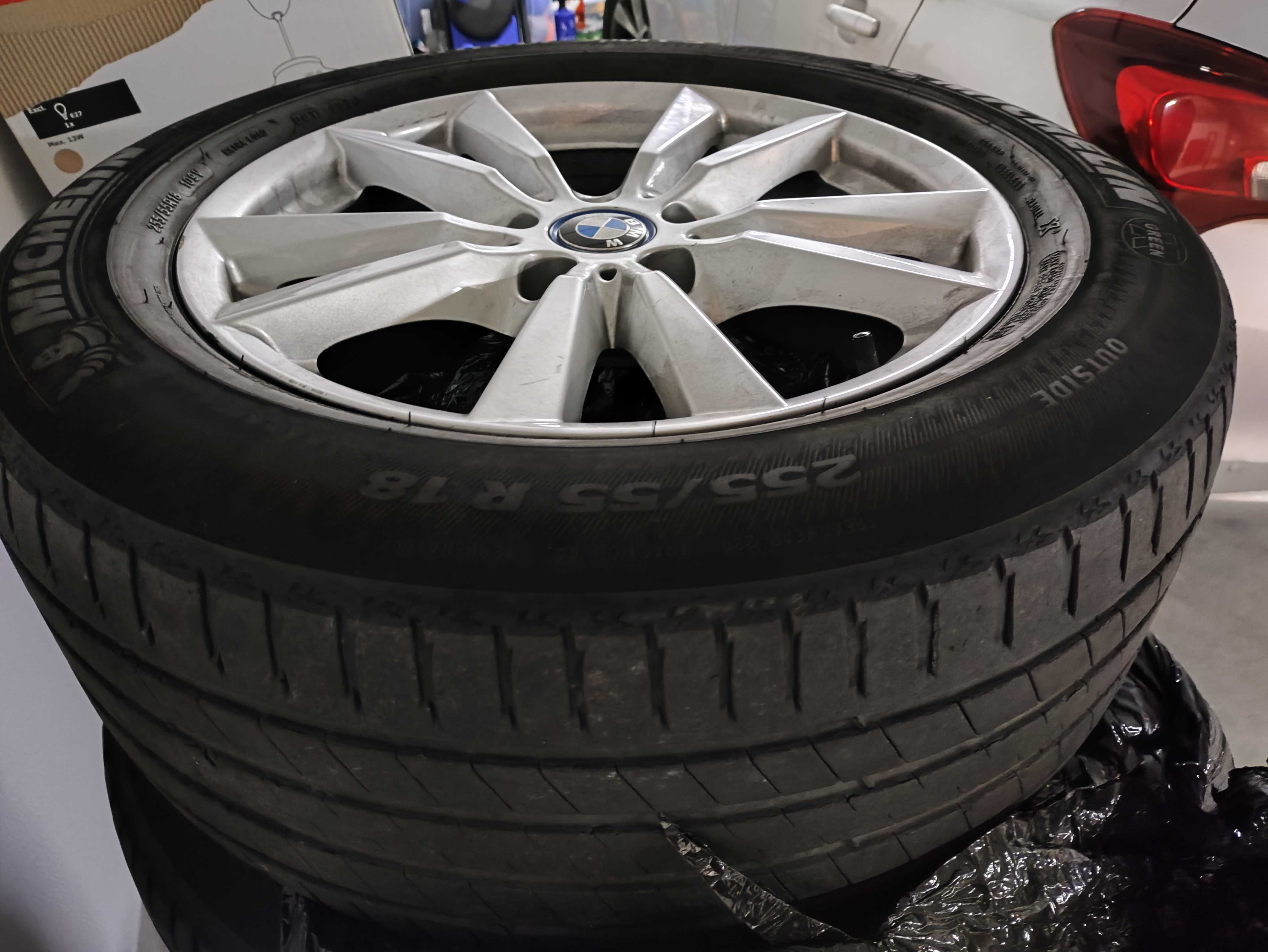 Jantes BMW 18" com pneus semi novos Michelin (4)