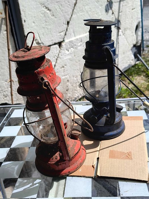 lampy naftowe stare dwie