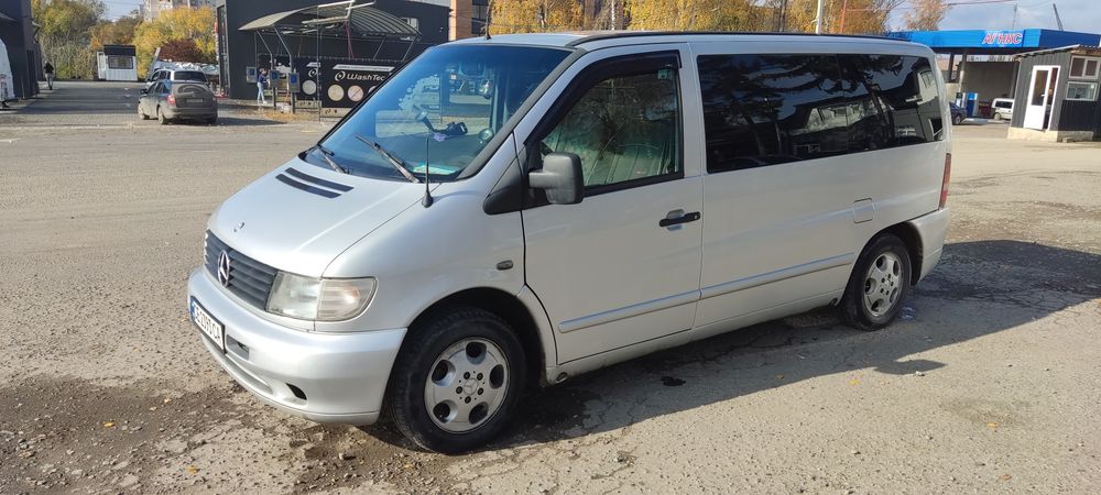 Продаю мерседес віто оригінальний пасажир 2002 року