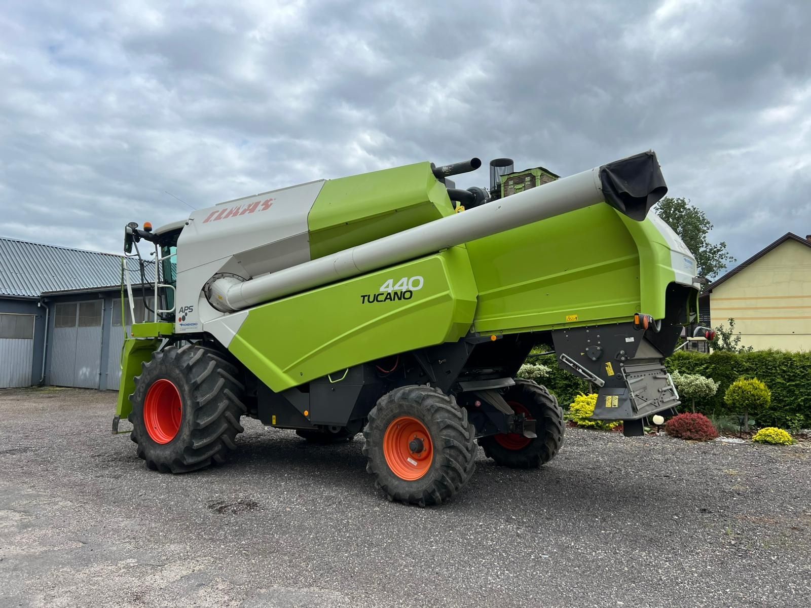 Kombajn claas tucano lexion john deere