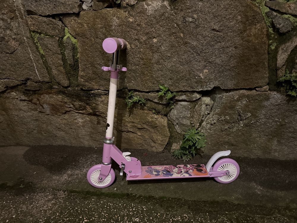 Trotinete Minnie disney