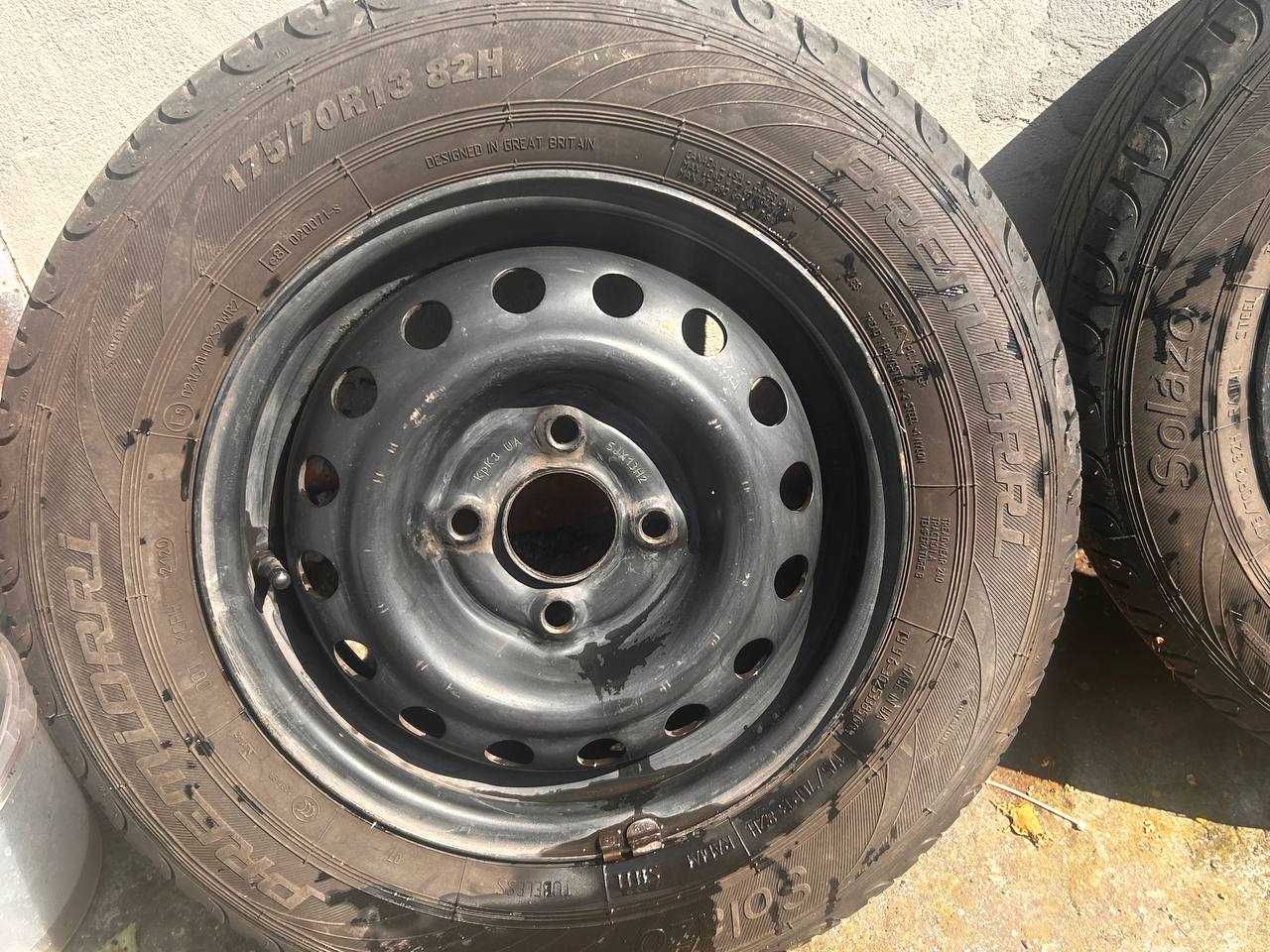 Продам літню резину з дисками SOLAZO Premiorry 175/70R13 82H