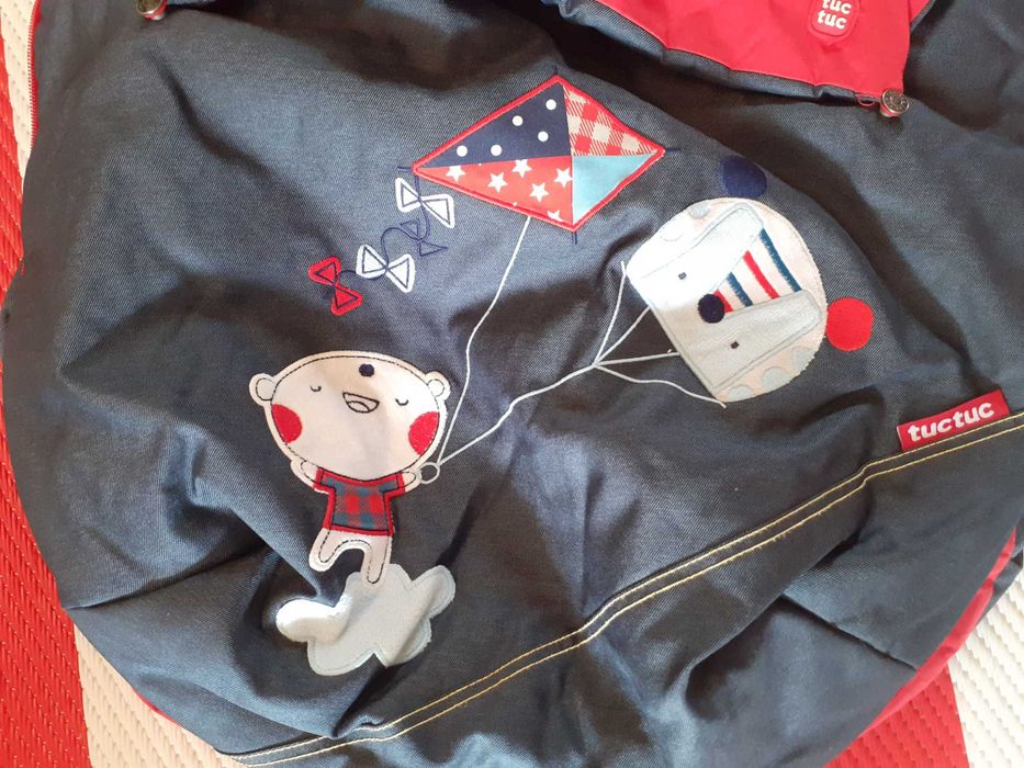 Forra de ovo com saco protetor térmico e capota (Tuc Tuc) - IMPECÁVEL