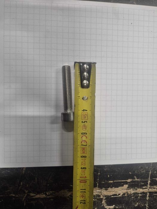 Śruba imbusowa 100szt M12x30 M8x40 M8x35 z nakrętkami