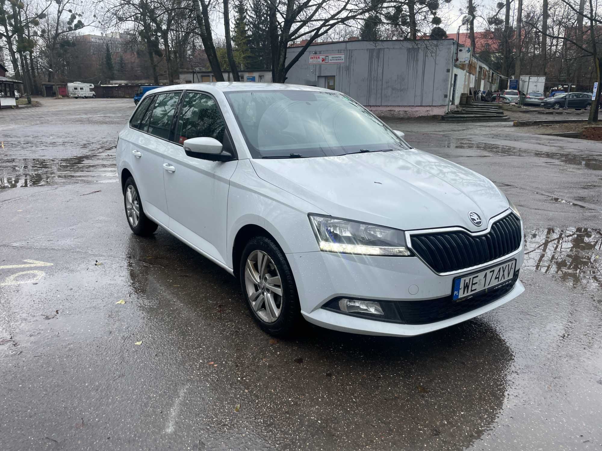 MEGA TANIO! Wypożyczalnia samochodów wynajem. Budżetowe auta zastępcze