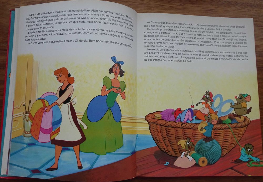 A Cinderela / Mary Poppins (Antologia Disney - Dois Filmes Famosos)