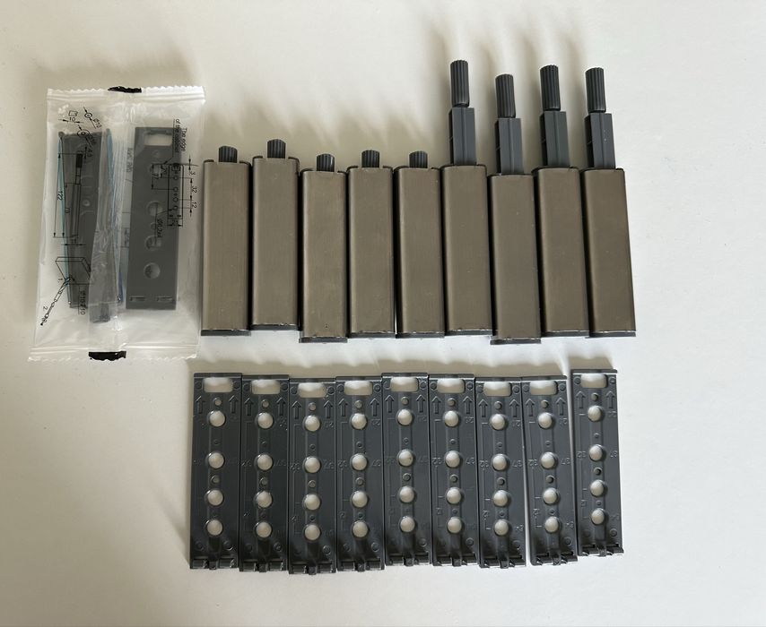 Odbojnik Push cichy domyk do szafek kuchennych