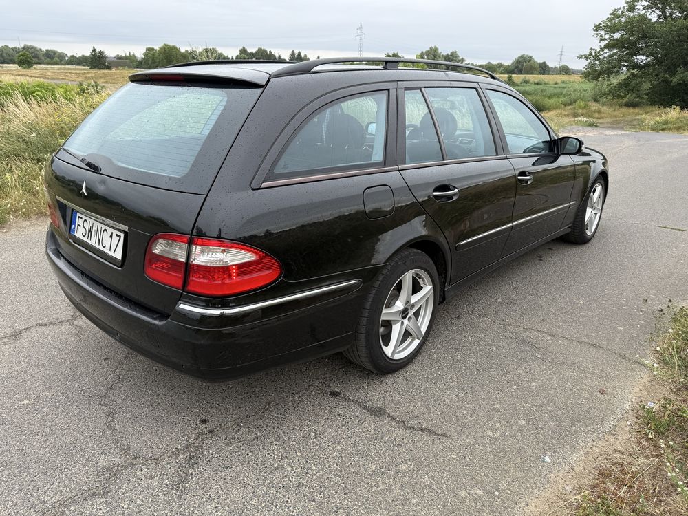 Mercedes-Benz E270 Avantgarde