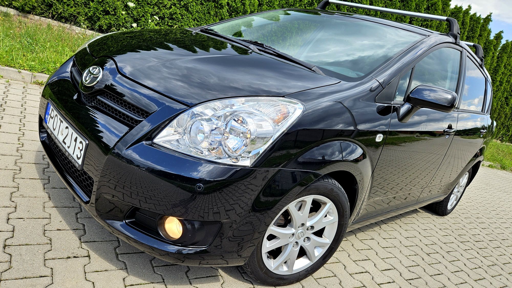 TOYOTA COROLLA VERSO 2.2 D-4D 136KM !!7-Osobowa ,Niski Przebieg!!2008r