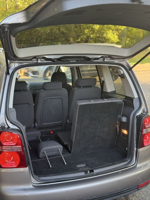 Volkswagen Touran•7Osób•Lift•Navi•Alu•Zadbany•Zamiana