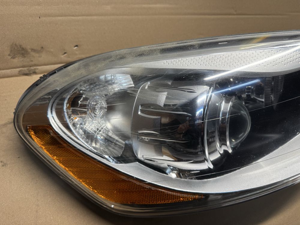 Bi xenon volvo xc60. 2008 do 2013 europa 31395.463