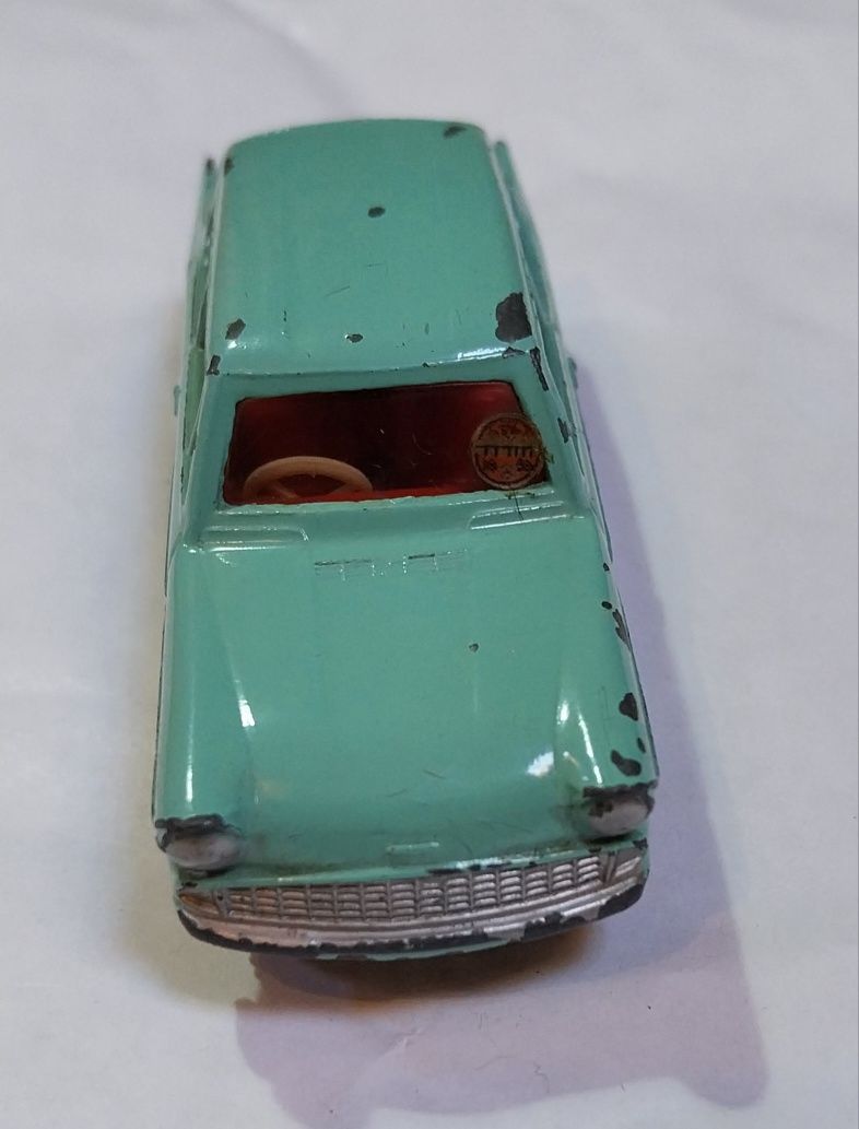 Miniatura antiga Dinky Toys Ford Anglia