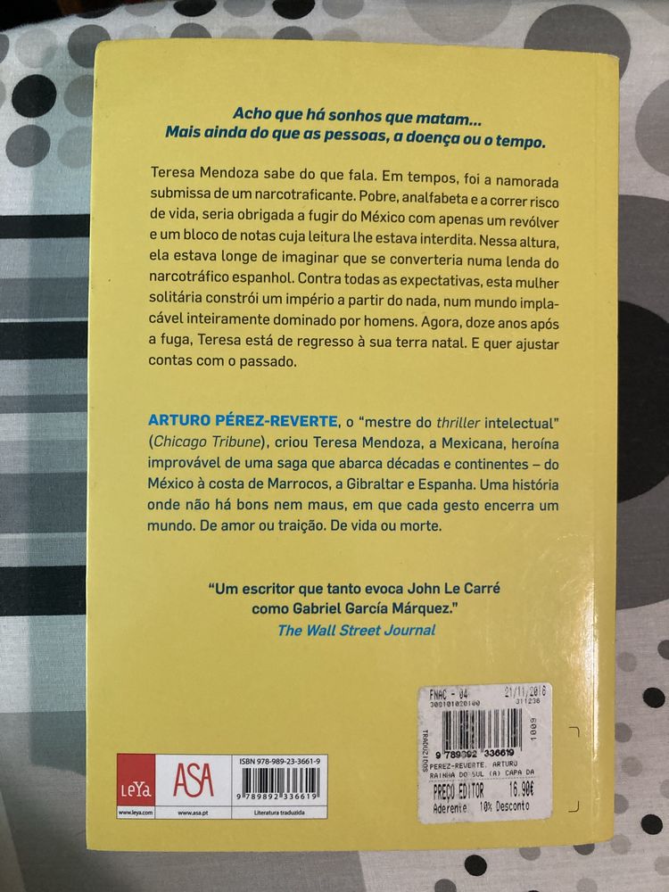 Livro Rainha do Sul de Arturo Pérez-Reverte